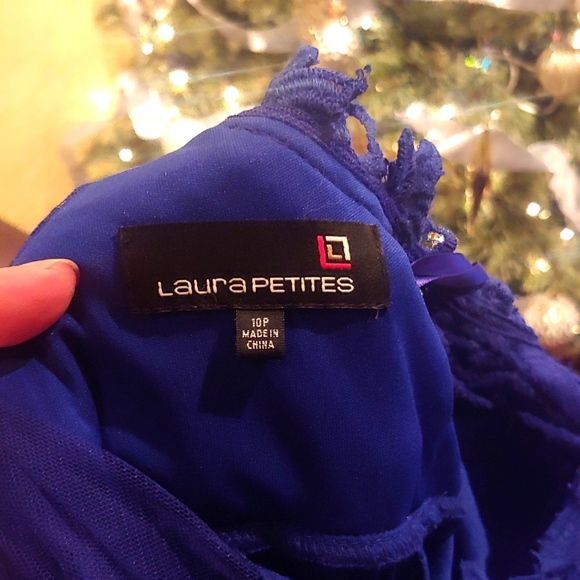 Beautiful Blue cocktail dress - Picture 1 of 6